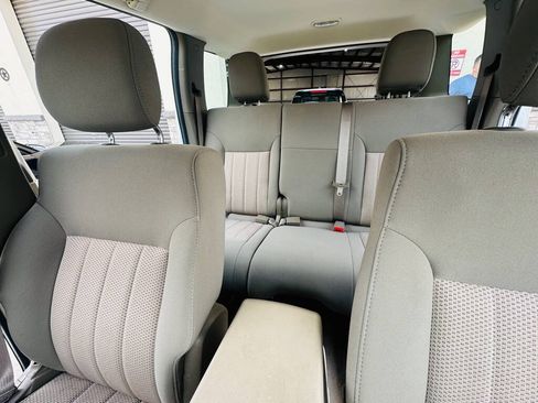 Used 2011 Jeep Liberty Sport RWD image 26