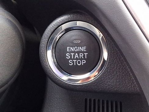 Used 2024 Subaru Crosstrek 2.0i Premium image 24