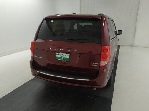 Used 2017 Dodge Grand Caravan SXT FWD image 7