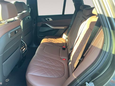 New 2026 BMW X5 xDrive50e image 13