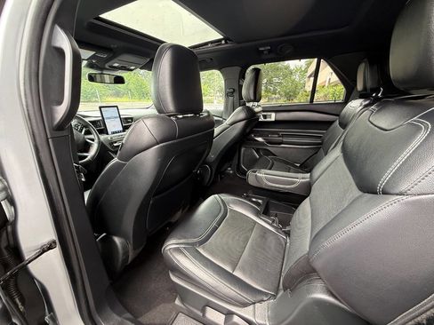 Used 2020 Ford Explorer ST w/ Premium Technology Package AWD/4WD image 36