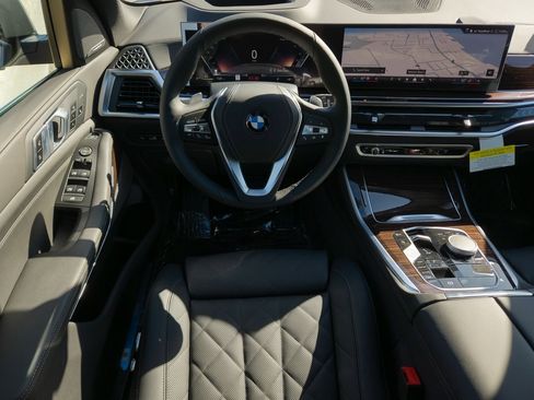New 2026 BMW X5 xDrive40i w/ Climate Comfort Package image 18