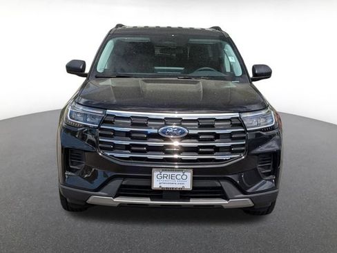 New 2026 Ford Explorer Active AWD/4WD image 8