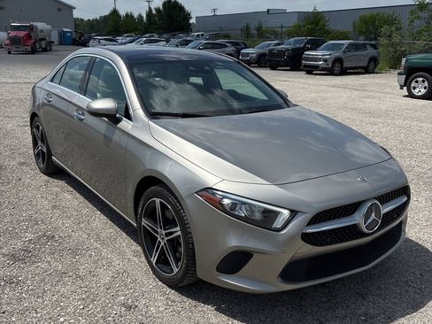 Used 2019 Mercedes-Benz A 220 4MATIC image 1