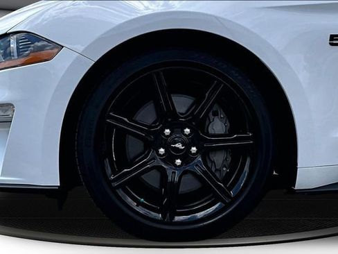 Used 2020 Ford Mustang GT Premium w/ Equipment Group 401A RWD image 34
