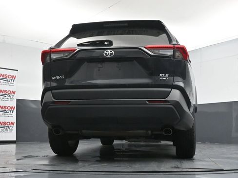 Used 2024 Toyota RAV4 XLE AWD/4WD image 23