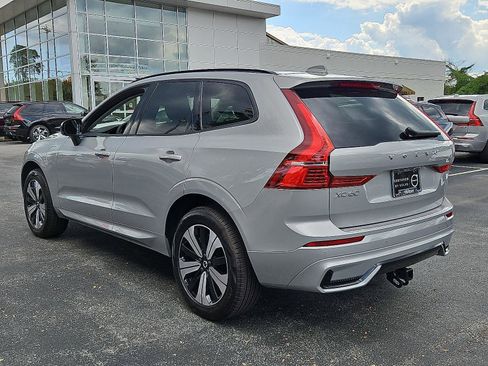 Certified 2024 Volvo XC60 T8 Core w/ Protection Package Premier image 4