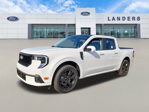 New 2025 Ford Maverick Lobo image 5