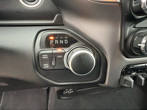 Used 2024 RAM 2500 Big Horn w/ Bed Utility Group image 30