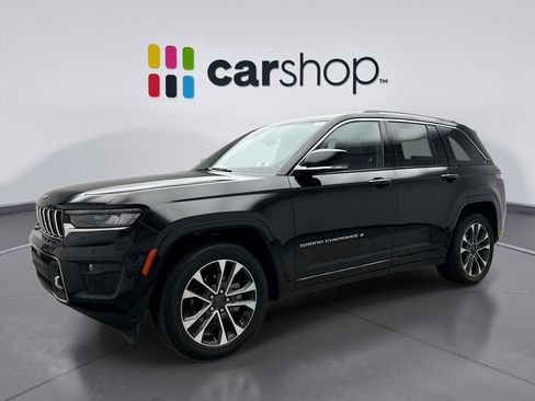 Used 2023 Jeep Grand Cherokee Overland w/ Luxury Tech Group IV AWD/4WD image 1