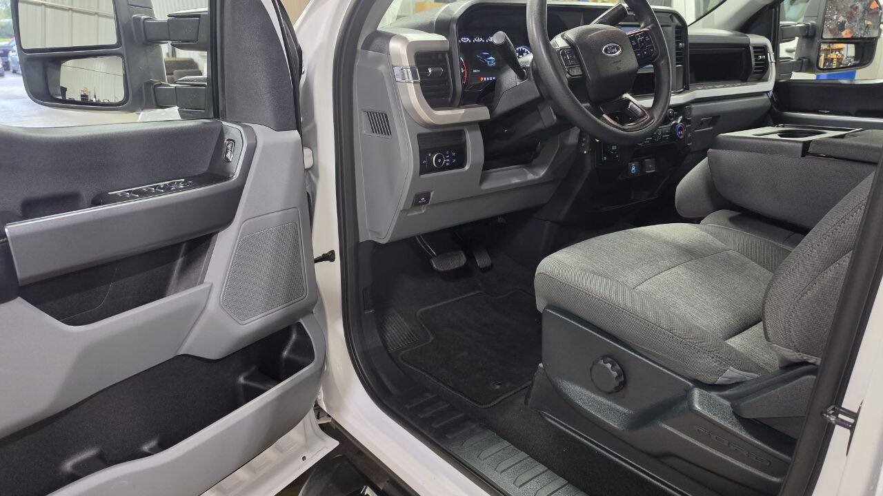 Used 2026 Ford F250 XL w/ STX Appearance Package AWD/4WD image 23