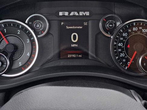 Used 2024 RAM 3500 Tradesman w/ Chrome Appearance Group image 18