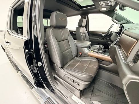 Certified 2024 Chevrolet Silverado 1500 High Country w/ High Country Premium Package image 32