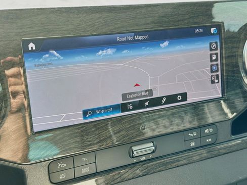 Used 2023 Mercedes-Benz Sprinter 3500 image 21