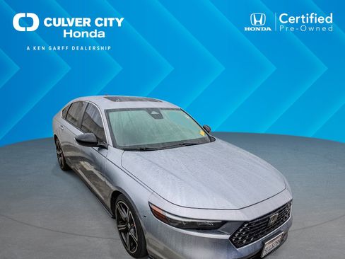 Used 2023 Honda Accord Sport image 1