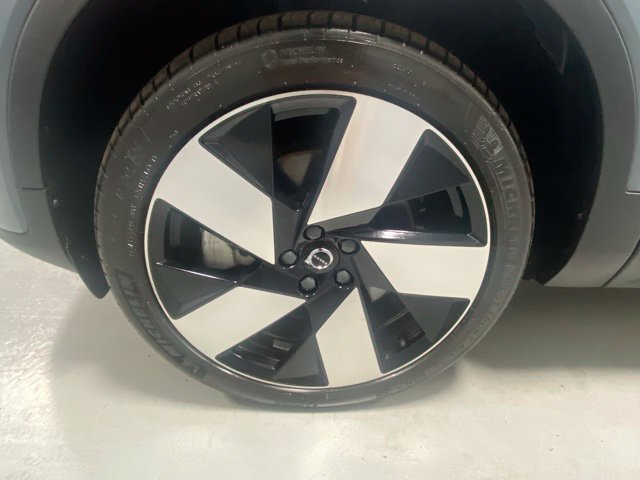 Used 2023 Volvo C40 P8 Recharge Ultimate AWD/4WD image 5