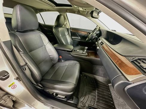 Used 2014 Lexus GS 350 AWD w/ Premium Package image 35