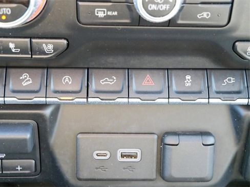 Used 2019 GMC Sierra 1500 SLT w/ SLT Premium Package image 22