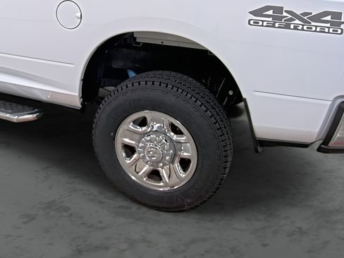 Used 2022 RAM 2500 Tradesman image 9