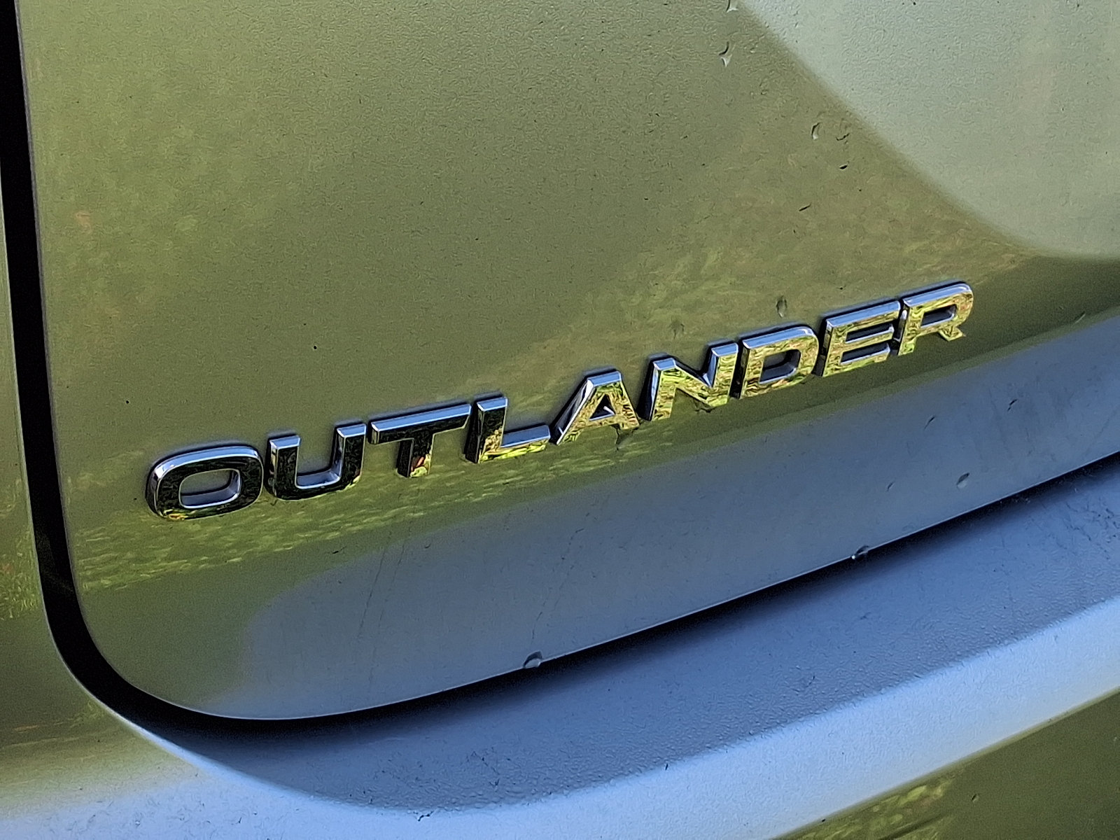 Used 2022 Mitsubishi Outlander SE AWD/4WD image 4