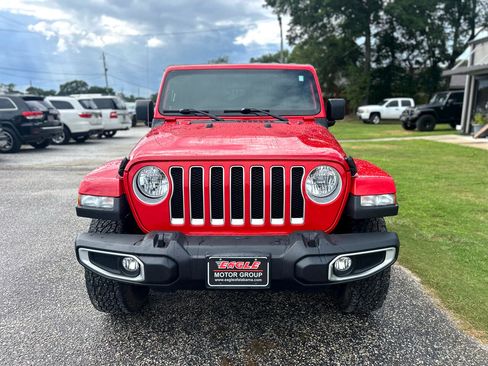 Used 2021 Jeep Wrangler Unlimited Sahara image 2