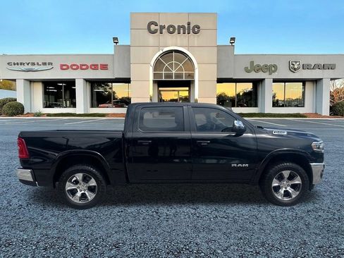 Used 2025 RAM 1500 Laramie AWD/4WD image 2