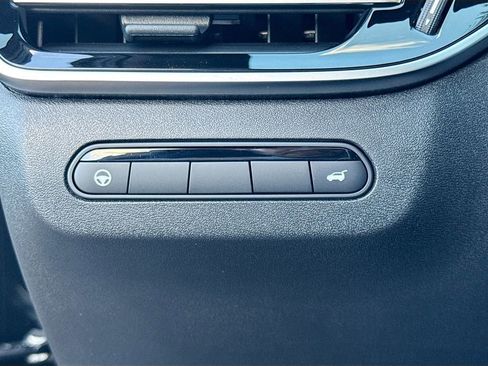 Used 2026 INFINITI QX60 Sport w/ Dark Cargo Package image 11