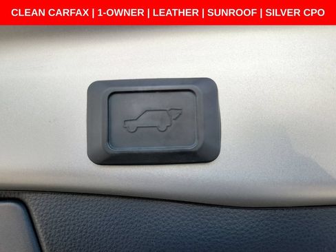 Used 2022 Toyota RAV4 XSE w/ XSE Grade Weather Package AWD/4WD image 12