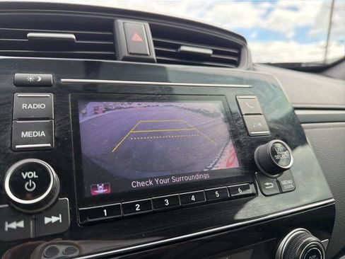 Used 2018 Honda CR-V LX image 19