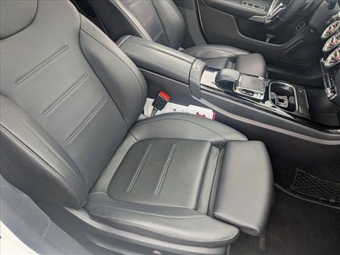 Used 2020 Mercedes-Benz CLA 250 image 20