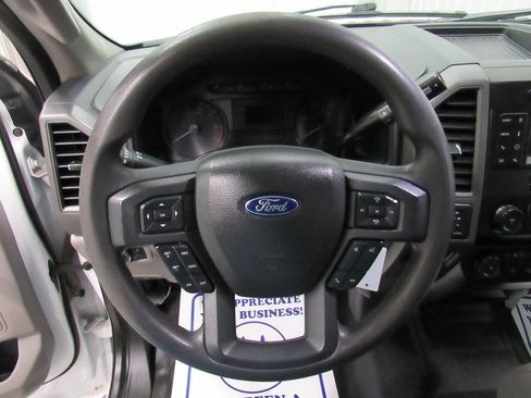 Used 2022 Ford F250 XL w/ Power Equipment Group image 34