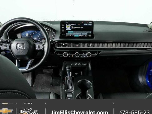 Used 2024 Honda Civic Touring image 19