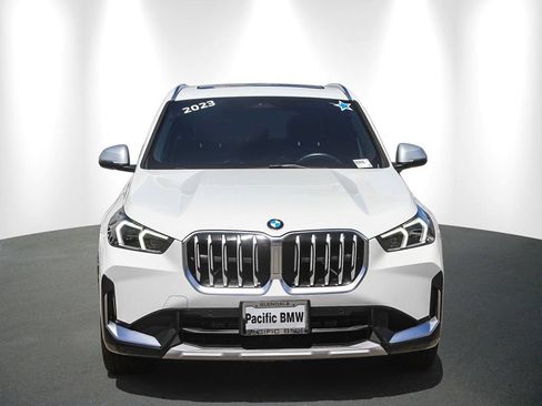 Certified 2023 BMW X1 xDrive28i w/ Convenience Package AWD/4WD image 2