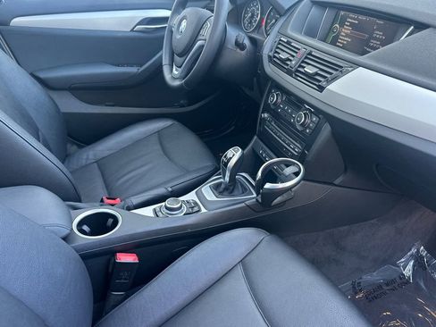 Used 2015 BMW X1 sDrive28i RWD image 16