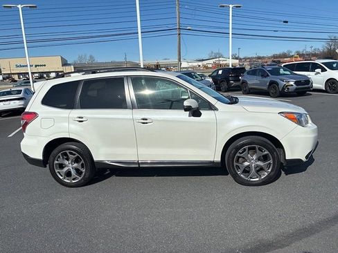 Used 2016 Subaru Forester 2.5i Touring w/ Eyesight & Navigation System image 5