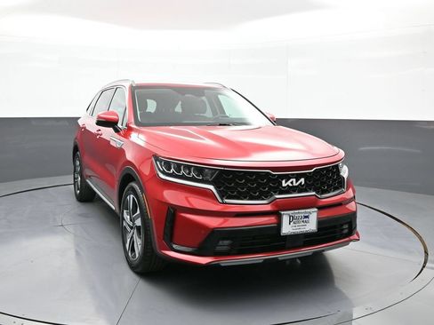 Certified 2023 Kia Sorento EX AWD/4WD image 3