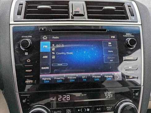 Used 2019 Subaru Outback 2.5i Limited image 18