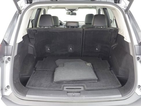 Used 2023 Nissan Rogue SL AWD/4WD image 17