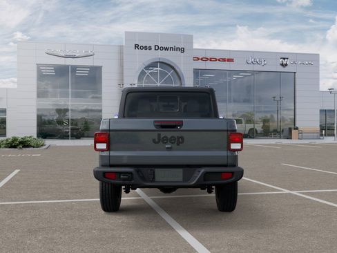 New 2026 Jeep Gladiator Sport image 7