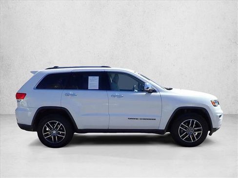 Used 2018 Jeep Grand Cherokee Limited w/ Luxury Group II image 5