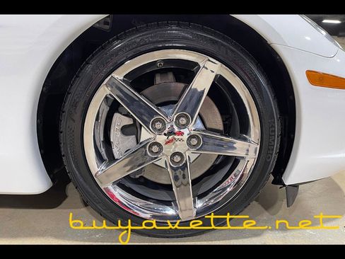 Used 2008 Chevrolet Corvette Convertible w/ Preferred Equipment Group image 13