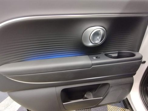 New 2026 Hyundai Ioniq 9 SEL image 25