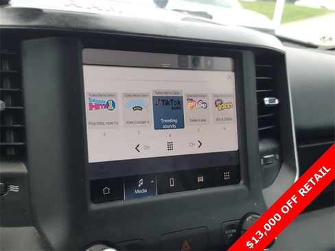 Used 2022 RAM 1500 Big Horn w/ Trailer Tow Group image 19