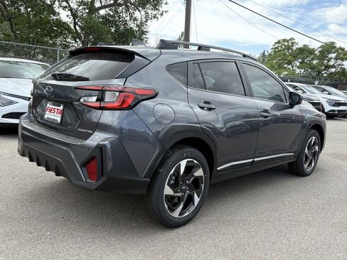 New 2025 Subaru Crosstrek 2.5i Limited w/ Crosstrek Mirror Package image 5