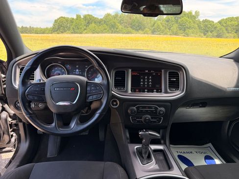 Used 2021 Dodge Charger R/T RWD image 11