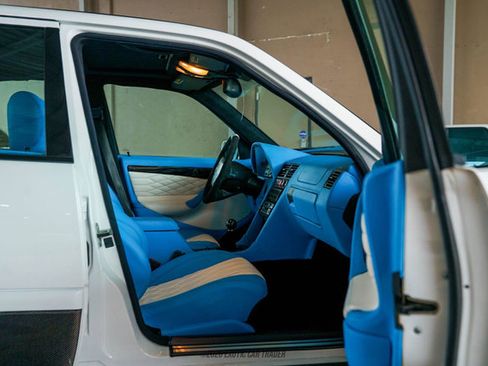 Used 1998 Mercedes-Benz C 43 AMG Sedan image 56