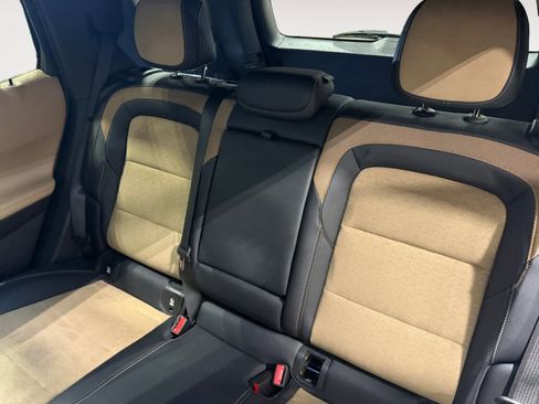 Used 2025 Chevrolet Equinox ACTIV w/ Safety and Technology Package AWD/4WD image 14