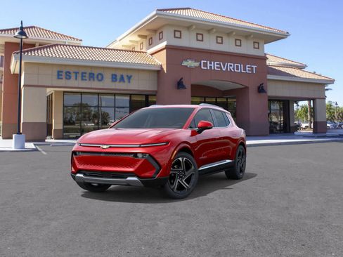 New 2025 Chevrolet Equinox EV LT image 8