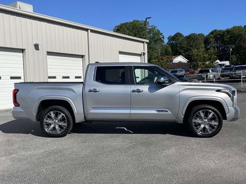 Used 2024 Toyota Tundra Capstone AWD/4WD image 8
