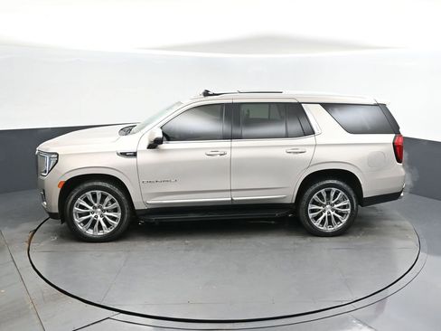 Used 2021 GMC Yukon Denali w/ LPO, Illumination Package image 30